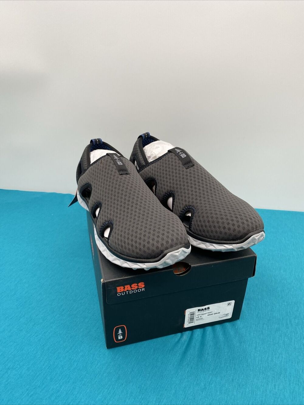 BASS OUTDOOR men's Hex Mesh Vent Hiking Shoe Size 9 (Color Asphalt) NIB